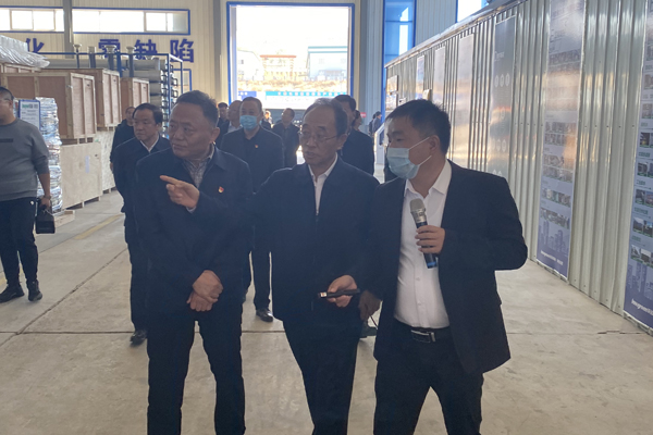 一諾環境總經理騰勝平匯報公司生產情況 一諾環境總經理騰勝平匯報公司生產情況